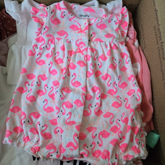 Mystery Box With 4-5lbs Baby Clothes - Picture 3 of 10